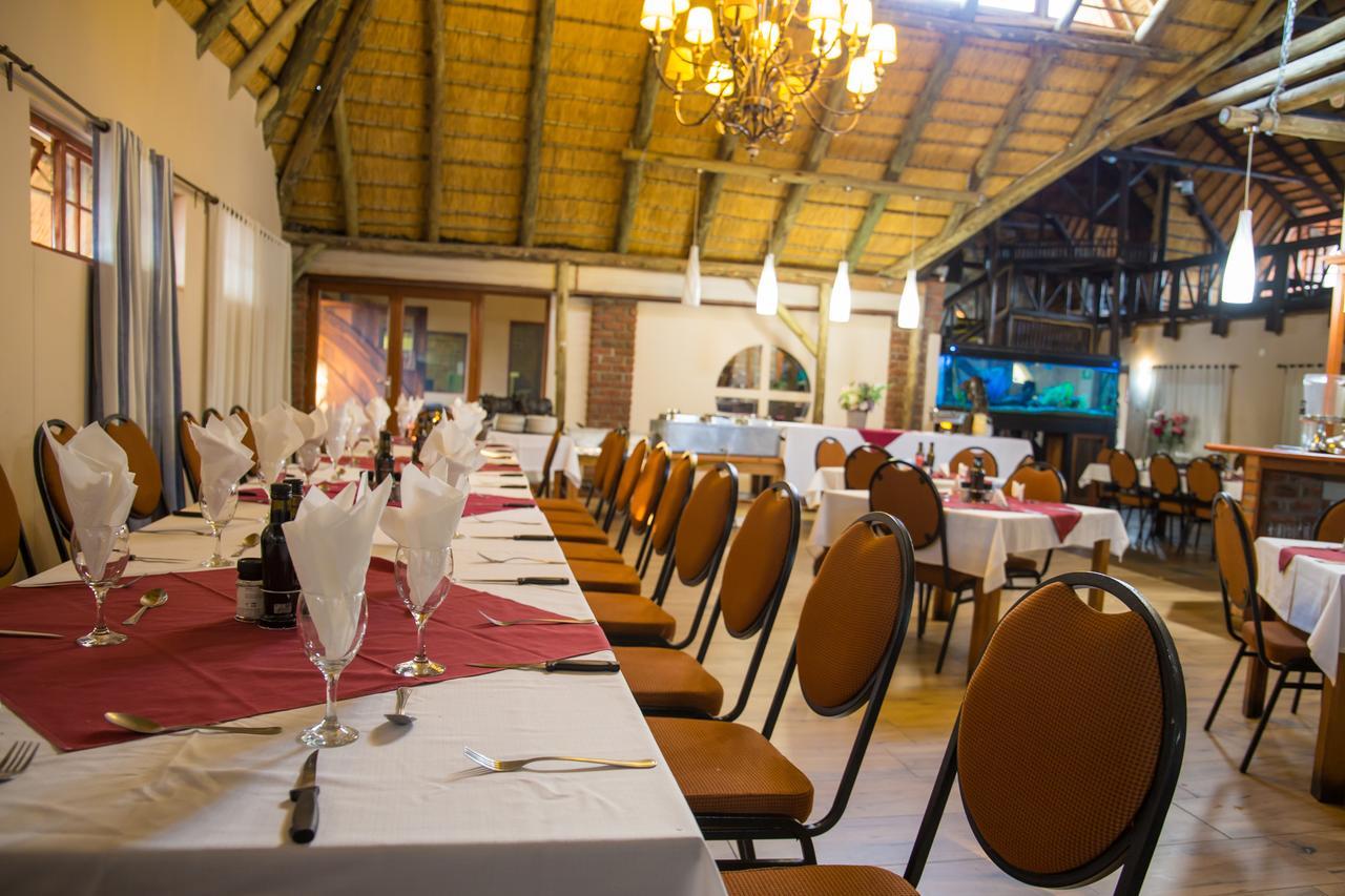 Cest Si Bon Hotel Otjiwarongo Kültér fotó
