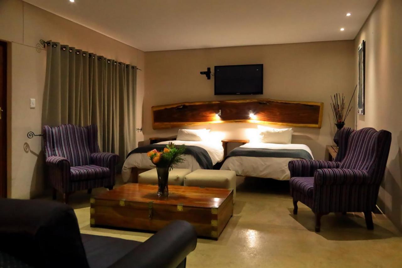 Cest Si Bon Hotel Otjiwarongo Kültér fotó